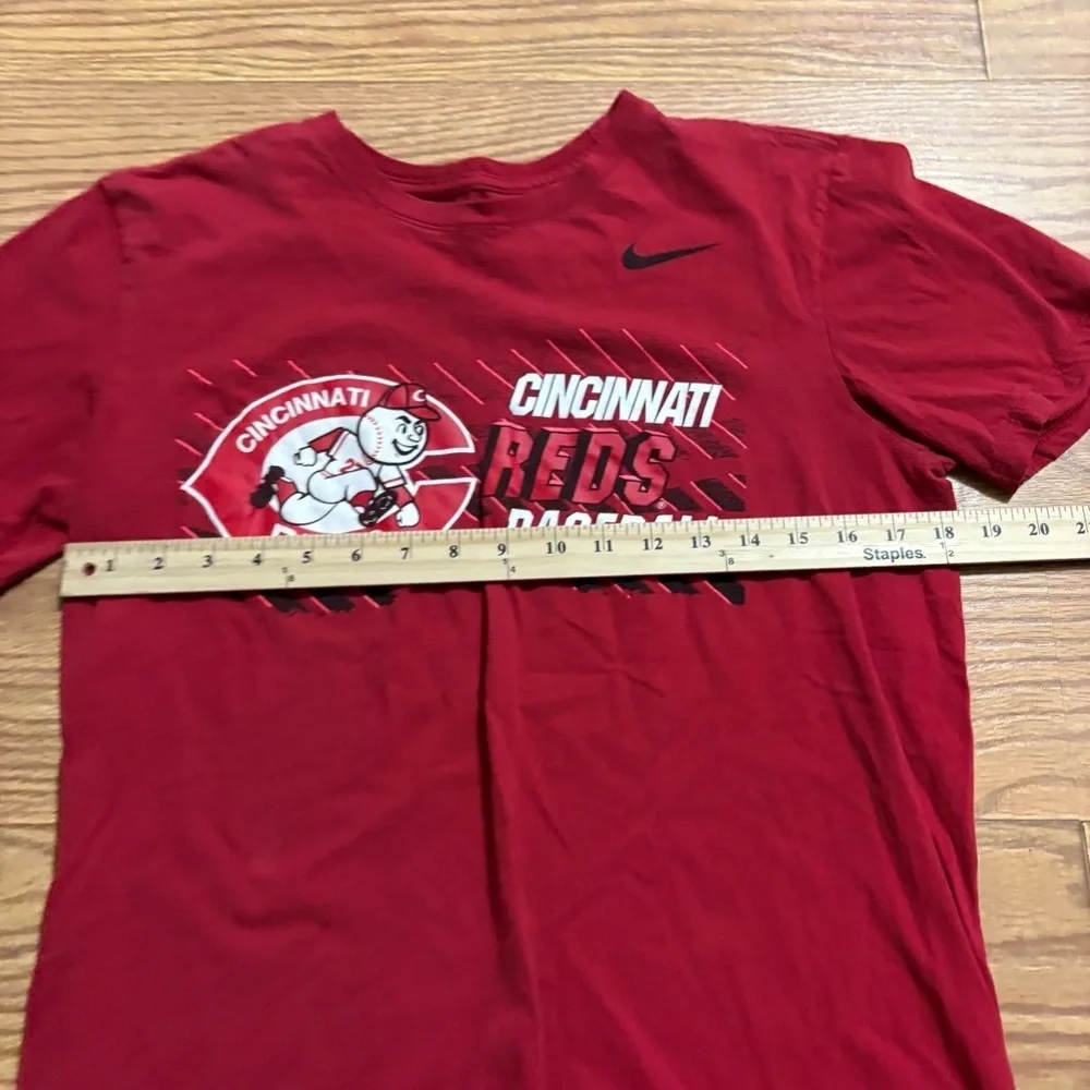 Cincinnati Reds Shirt Medium
